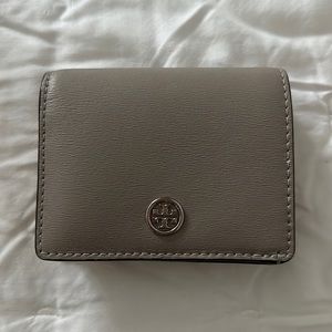 Women’s Tory Burch wallet